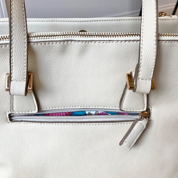 NWOT Francesca’s Collection Tan Purse with Many Pockets - Picture 4 of 16